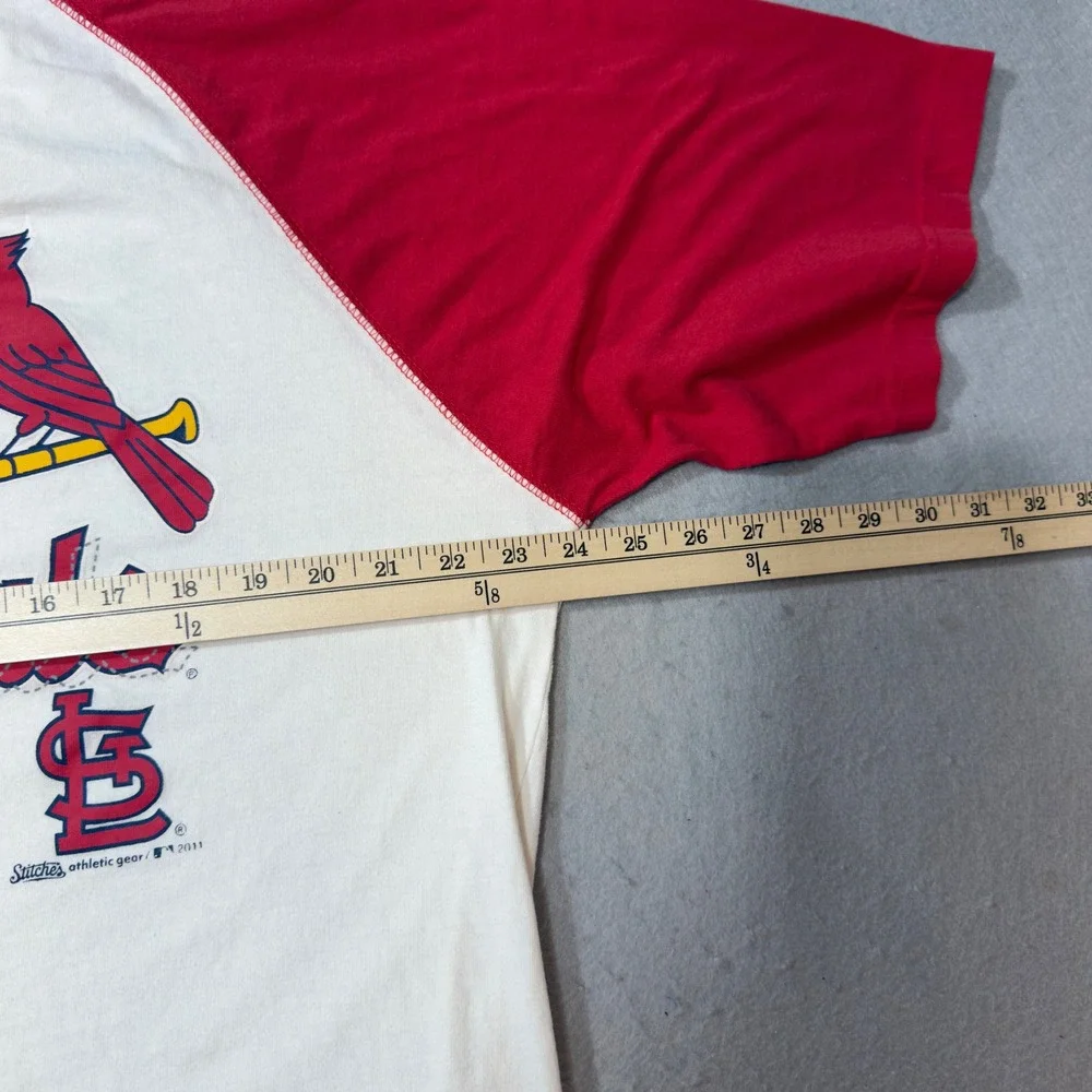 Stitches St. Louis Cardinals MLB Raglan Graphic T-Shirt Mens XL White Red 2011 - Picture 4 of 11